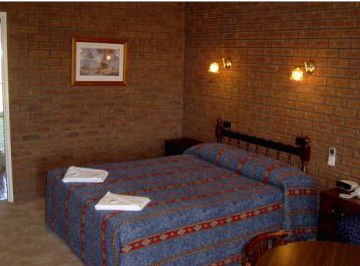 Commercial Golf Resort - eAccommodation 4