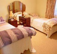 Gracelyn Bed and Breakfast - eAccommodation