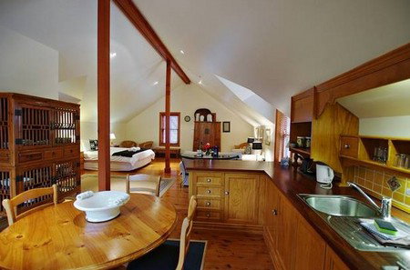 The Mews Studio Apartments - eAccommodation 1