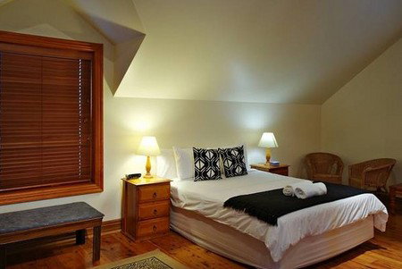 The Mews Studio Apartments - eAccommodation 4