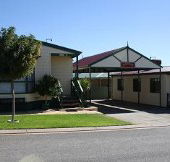 Outback Villas - eAccommodation