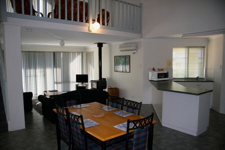 Walpole Bayside Villas - eAccommodation 2