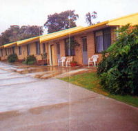Clovelly Holiday Units - eAccommodation