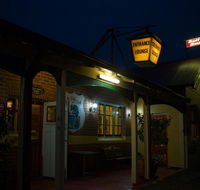 The Bull and Bush Tavern - eAccommodation