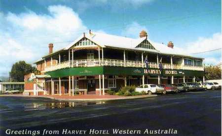 Harvey Hotel - eAccommodation 0
