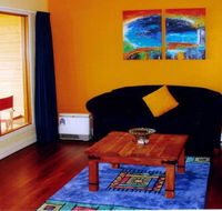 Esperance Beach House Esplanade Apartments - eAccommodation