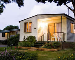 Kingsway Tourist And Caravan Park - eAccommodation 1
