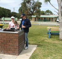 Jurien Beachfront Holiday Units - eAccommodation