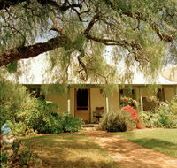 Rock of Ages Cottage Bed and Breakfast - eAccommodation