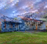 Blaxland's Cottage - eAccommodation