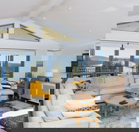 Blue Waters at Gerroa - eAccommodation