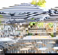Cottesloe Beach Hotel - eAccommodation