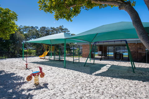 Dicky Beach Family Holiday Park - eAccommodation 2