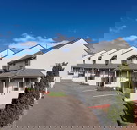 Elphin  Motel  Serviced Apartments - eAccommodation