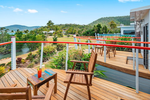 Freedom Shores - eAccommodation 0