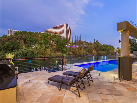 Lakeland Keys Broadbeach - Vogue Holiday Homes - eAccommodation 0