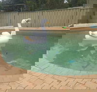 Landy's Holiday House - eAccommodation