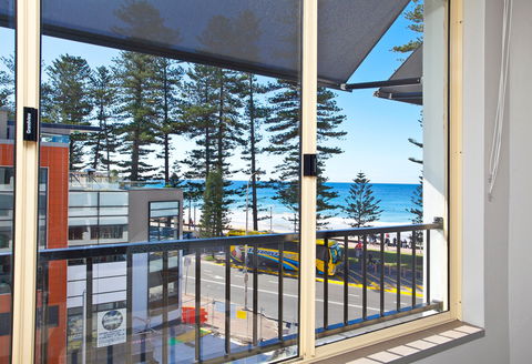 Manly Paradise Beachfront Motel And Apartments - eAccommodation 1