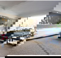 Molly Morgan Motor Inn - eAccommodation