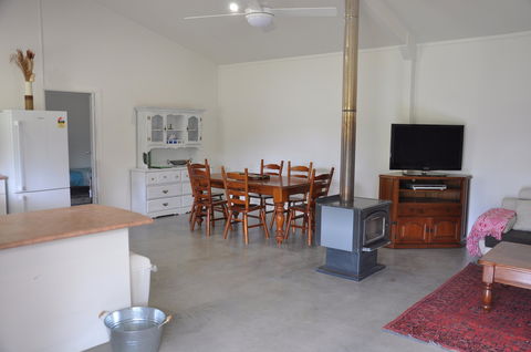 Nature's Echo Farm Stay - eAccommodation 2