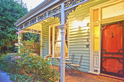 Pendower House B&B And Self Contained Apartments - eAccommodation 1