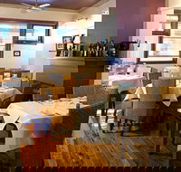 Royal Hotel Carcoar - eAccommodation