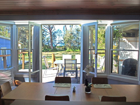 Waterfront Heaven - eAccommodation 0