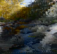 Cave Rock Cottages - eAccommodation