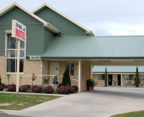 Club Motel Tumbarumba - eAccommodation 0