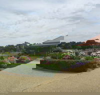 Fairways Bed and  Breakfast at Jerilderie - eAccommodation