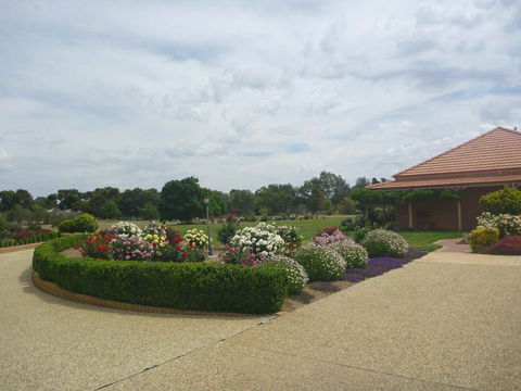 Fairways Bed And  Breakfast At Jerilderie - eAccommodation 0