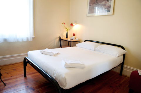 Hotel Claremont Guest House - eAccommodation 1