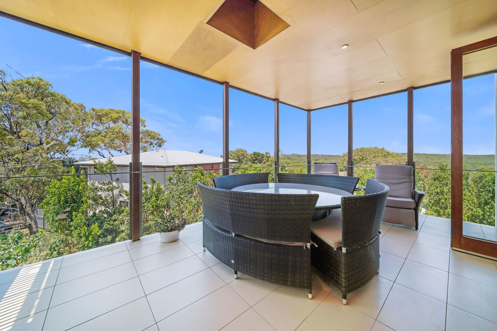 North Stradbroke Island QLD eAccommodation
