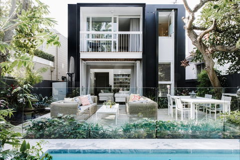 Luxico - Harbourside Retreat - eAccommodation 0