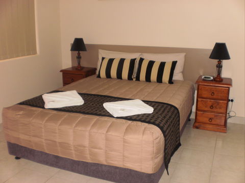Molika Springs Motel Moree - eAccommodation 0
