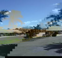 Paradise Lakes Motel - eAccommodation