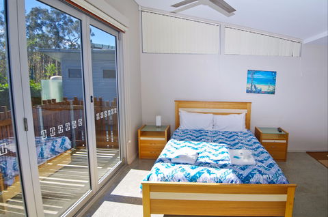 Sun Worship Crescent Head Eco Villas - eAccommodation 0