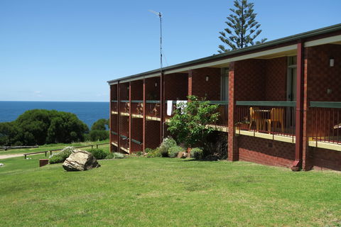 Tathra Hotel - Motel - eAccommodation 0