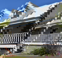 The Doll's House - eAccommodation