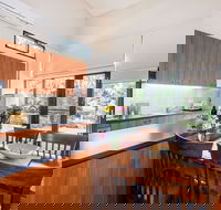 Aireys Inlet Getaway Resort - eAccommodation