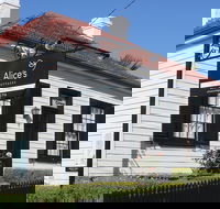 Alice's Cottages - eAccommodation