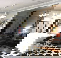 Area 51 Warwick - eAccommodation