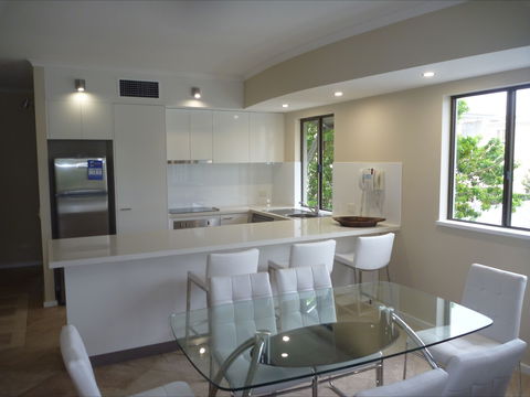 Bella Casa Noosa - eAccommodation 0