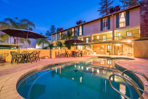 Cottesloe Beach Chalets - eAccommodation 0