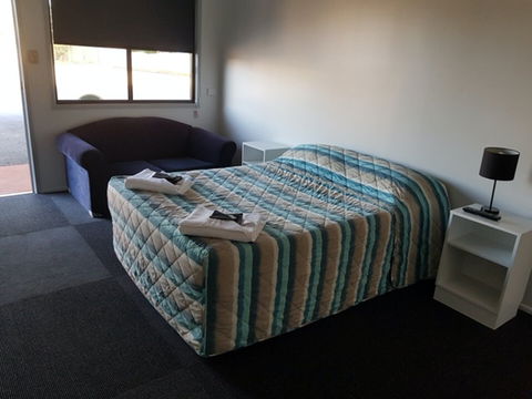 Lamington Hotel Motel - eAccommodation 2