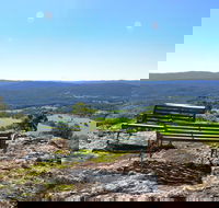 Mount Christopherson Retreat - eAccommodation