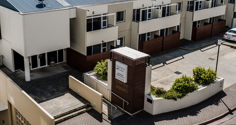 Salamanca Suites - eAccommodation 0