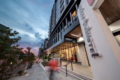 Swiss-Belhotel Brisbane - eAccommodation 1