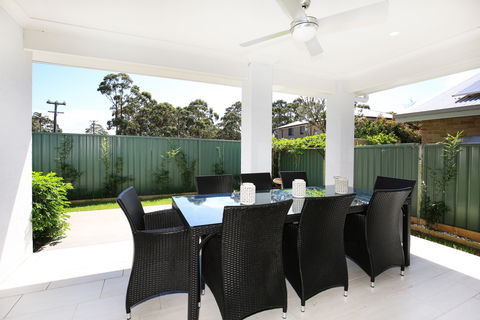 Wowly Waters - eAccommodation 1