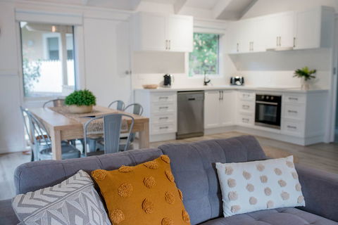 McMillans Of Metung Coastal Resort - eAccommodation 6